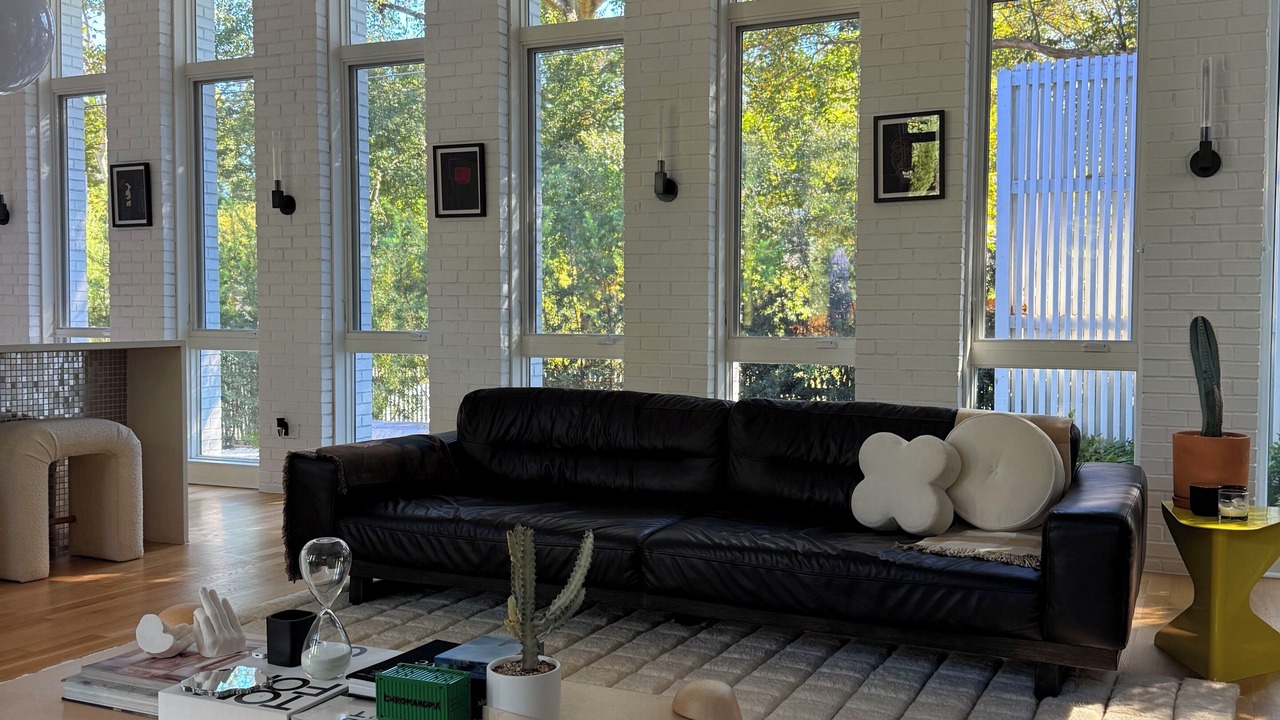Photo of Livingroom in Peoplestown
