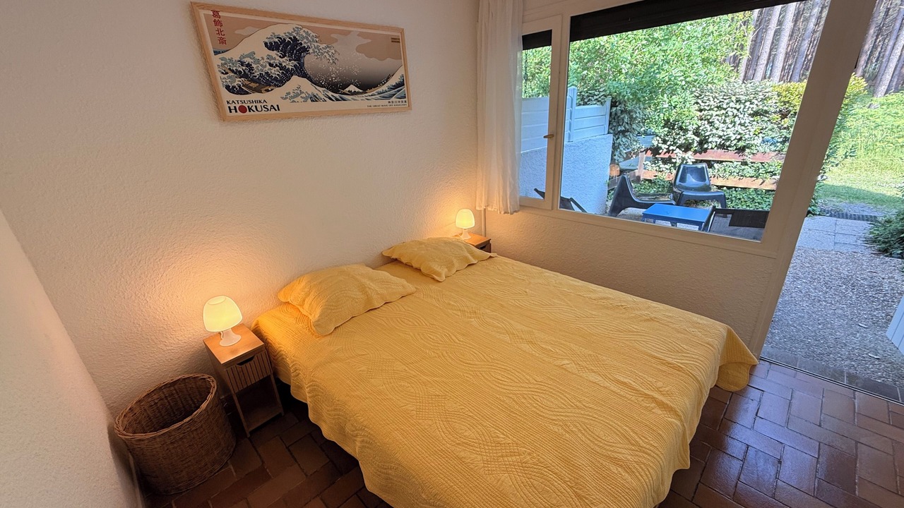 Photo of Bedroom in Lit-et-Mixe