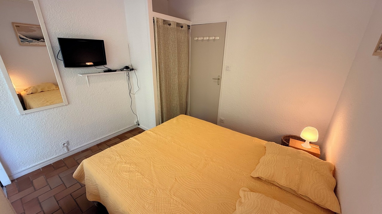 Photo of Bedroom in Lit-et-Mixe