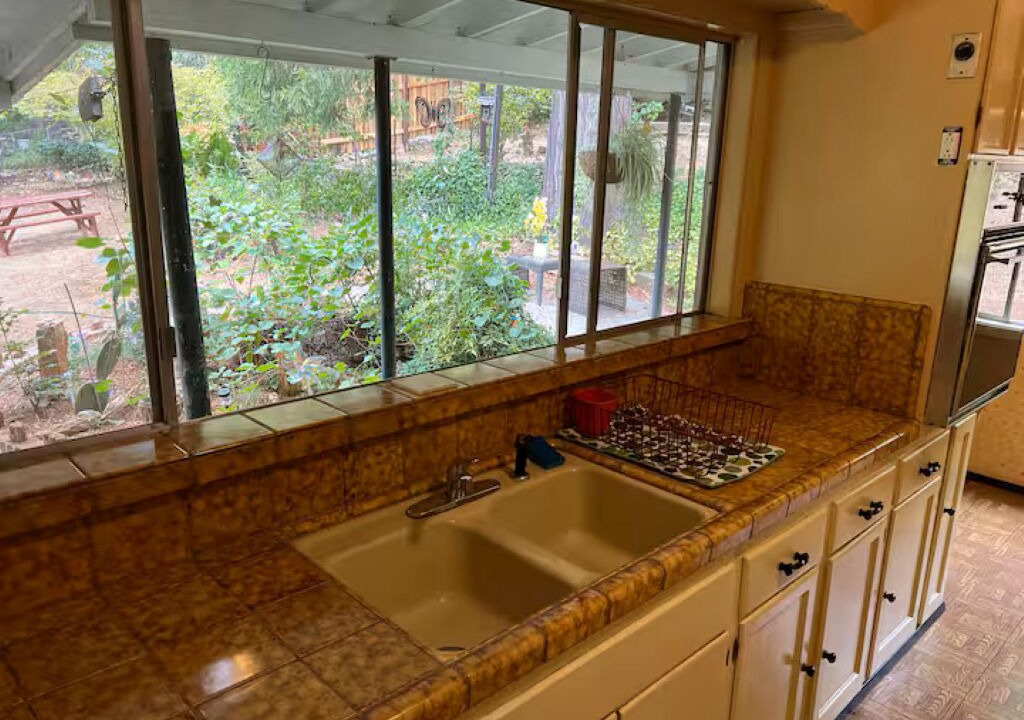 Photo of Kitchen in Grass Valley