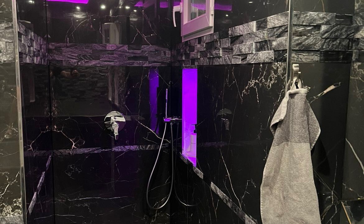 Photo of Bathroom in Gonesse