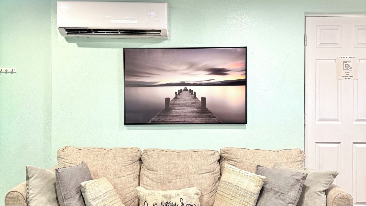 Photo of Livingroom in Lutz