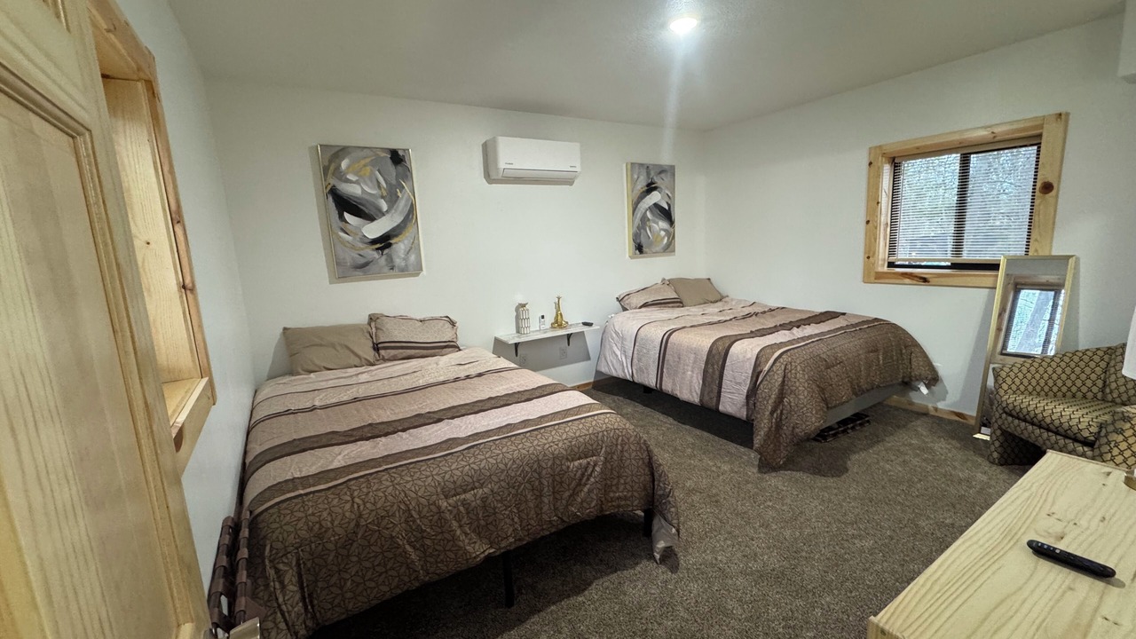 Photo of Bedroom in Breezy Point