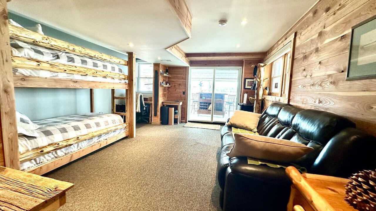 Photo of Bedroom in Livonia