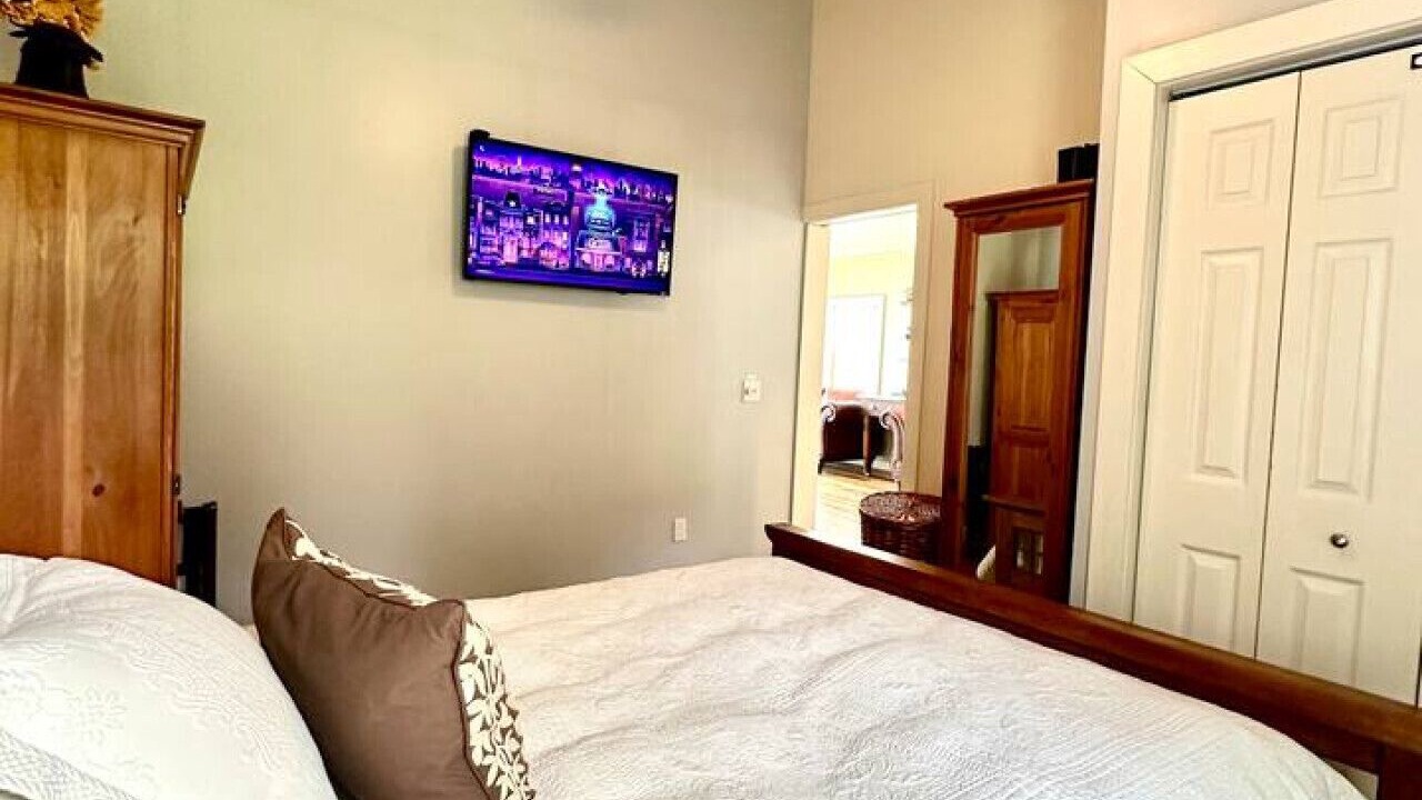 Photo of Bedroom in Livonia