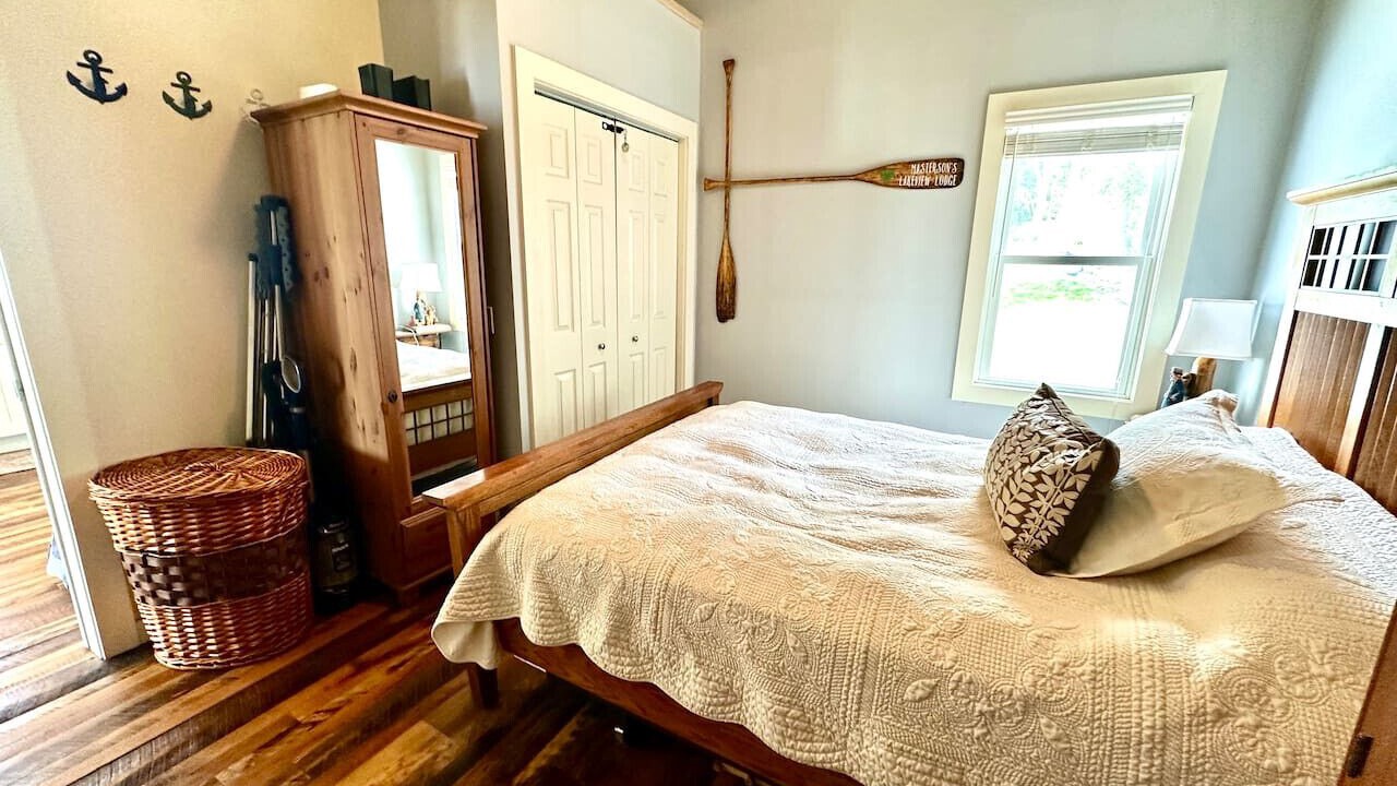 Photo of Bedroom in Livonia