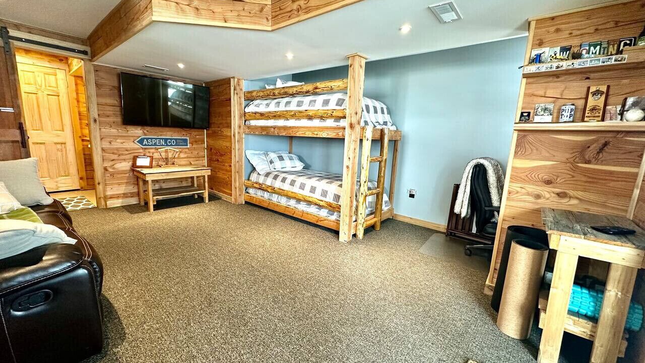 Photo of Bedroom in Livonia