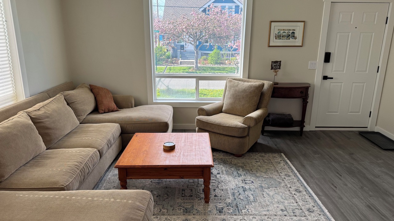 Photo of Livingroom in Lettered Streets