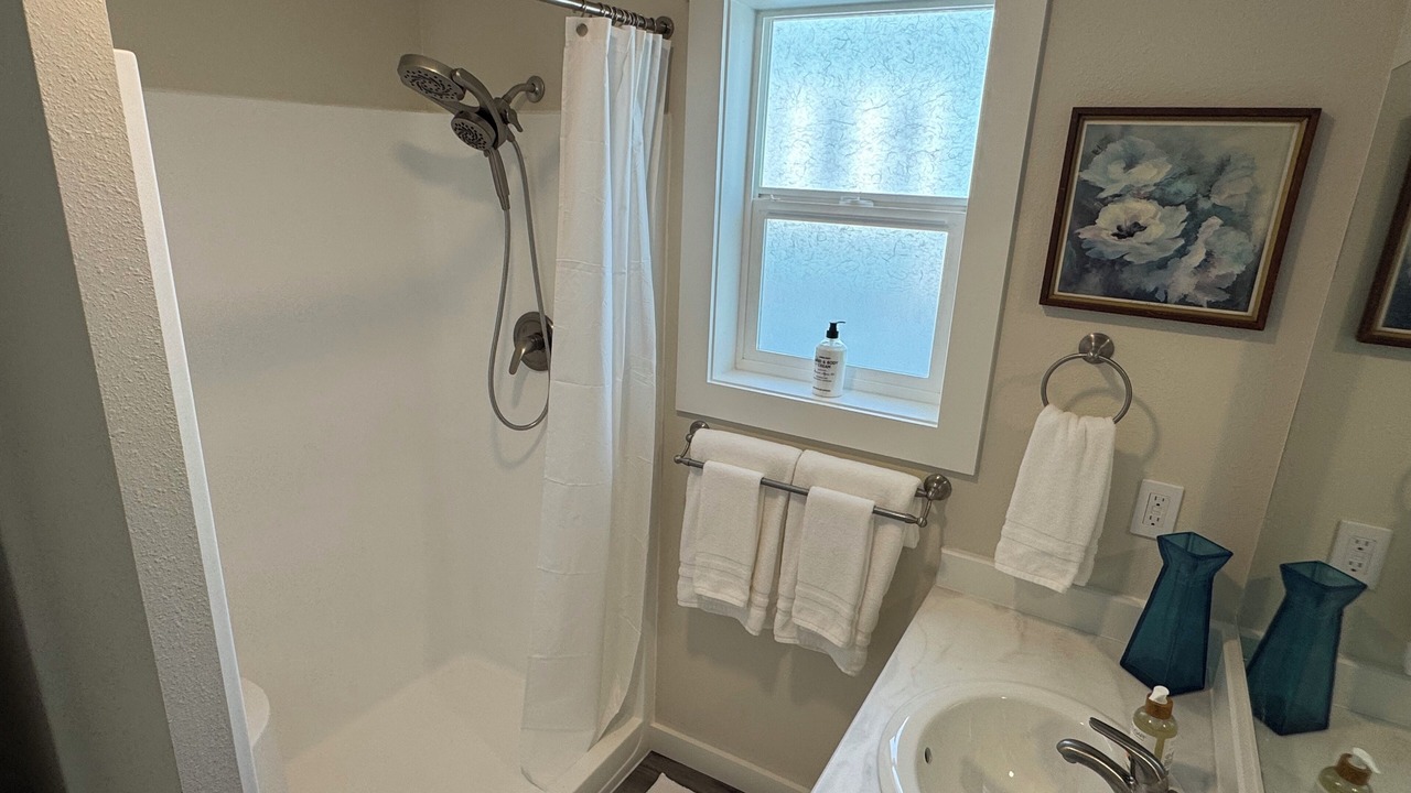 Photo of Bathroom in Lettered Streets
