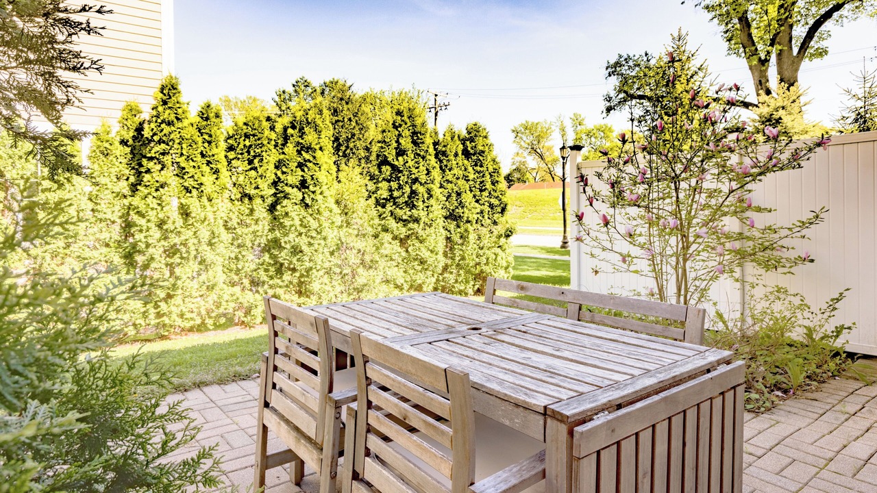 Photo of Outdoor in Western Springs