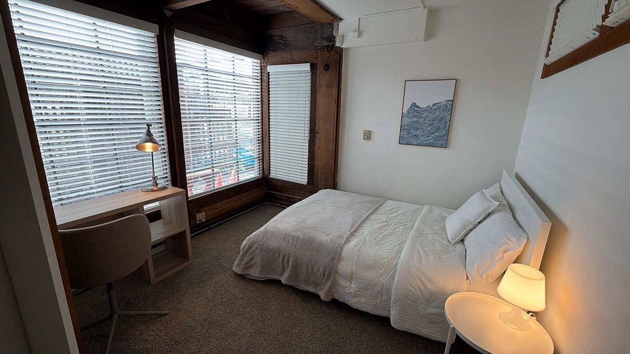 Photo of Bedroom in Marin City