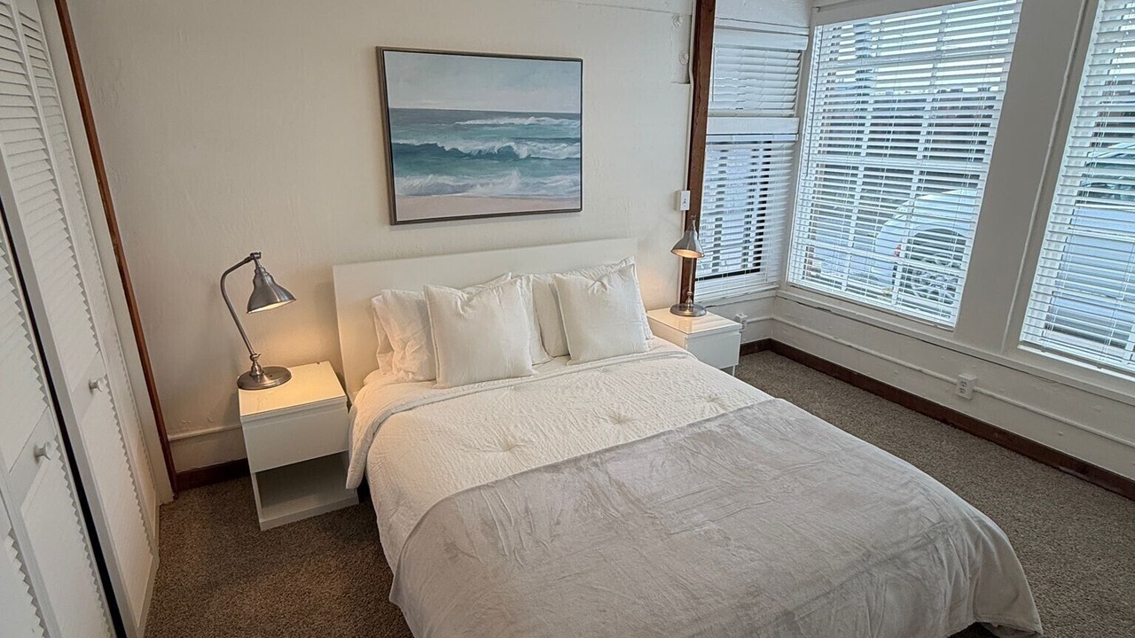 Photo of Bedroom in Marin City