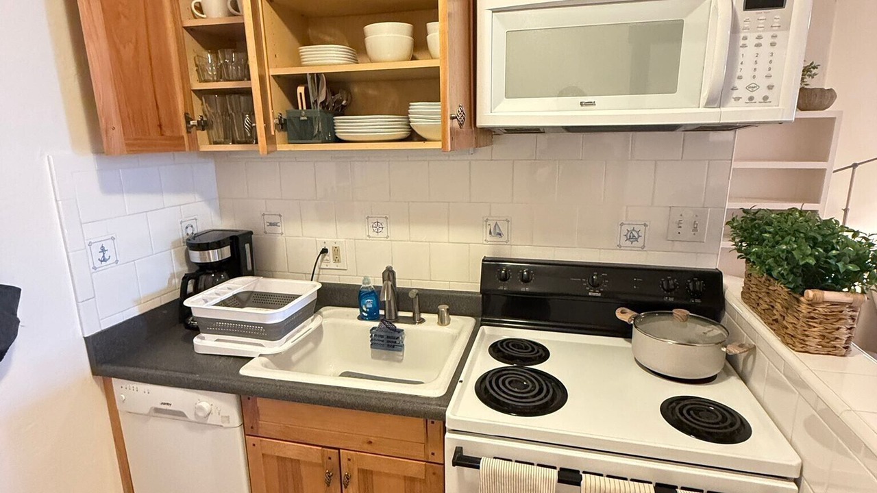 Photo of Kitchen in Marin City