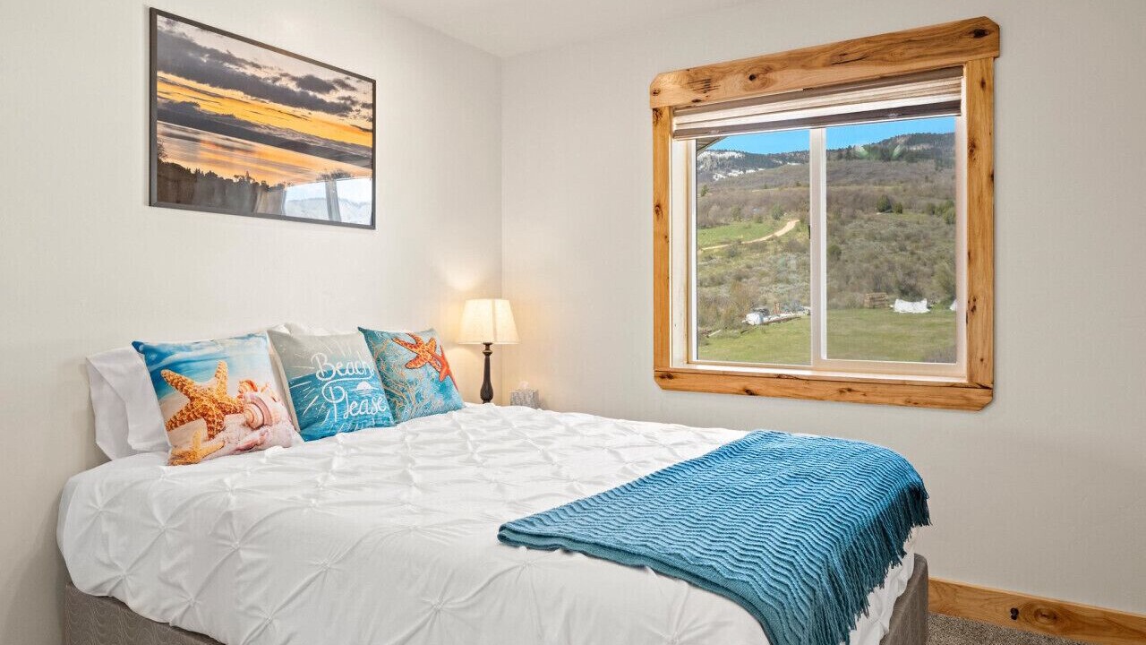 Photo of Bedroom in Fish Haven
