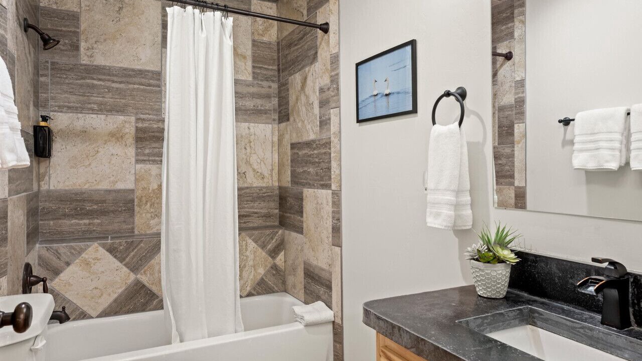 Photo of Bathroom in Fish Haven