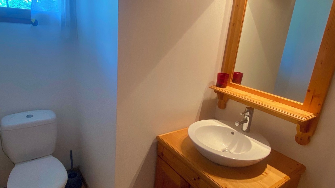 Photo of Bathroom in Ampuis