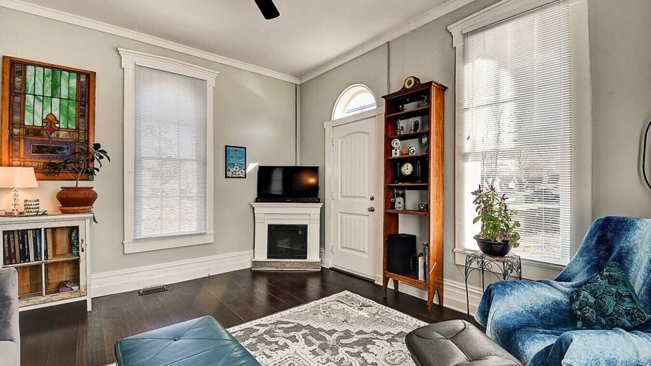 Photo of Livingroom in Franklin