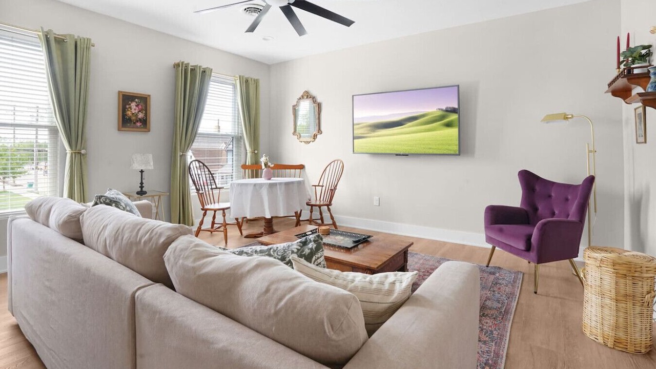 Photo of Livingroom in Franklin