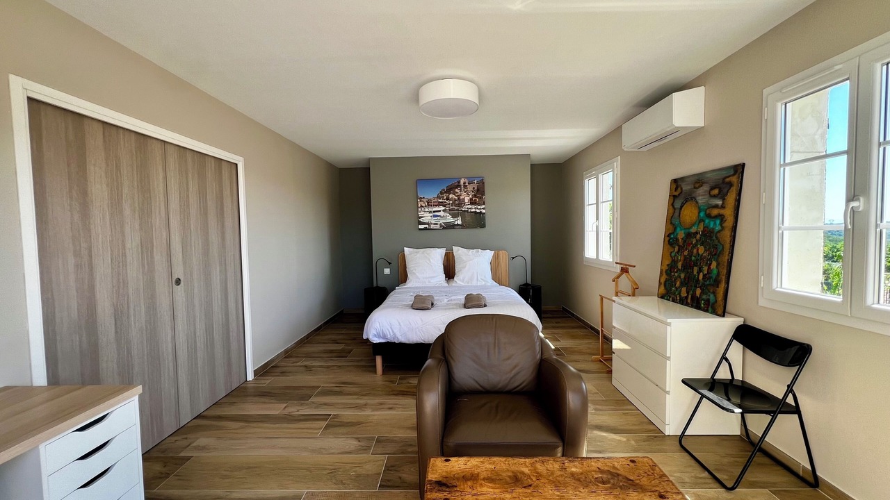 Photo of Bedroom in Mirabel