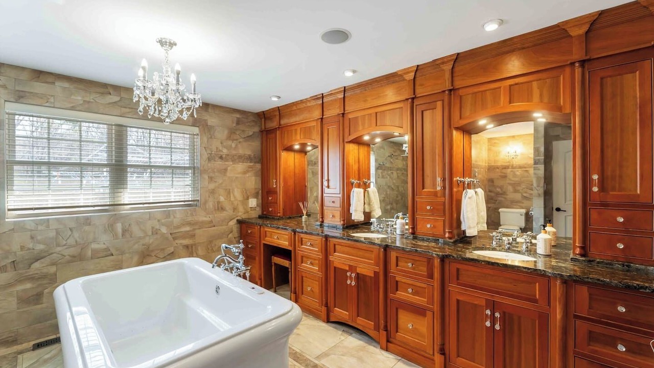 Photo of Bathroom in Kingston