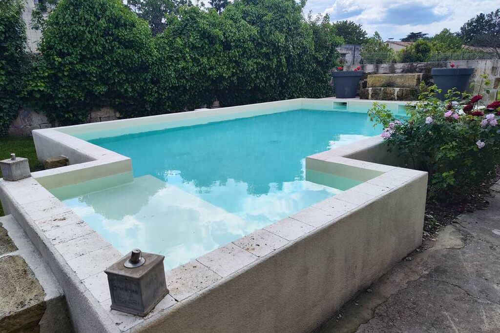 Photo of Outdoor in Sainte-Terre