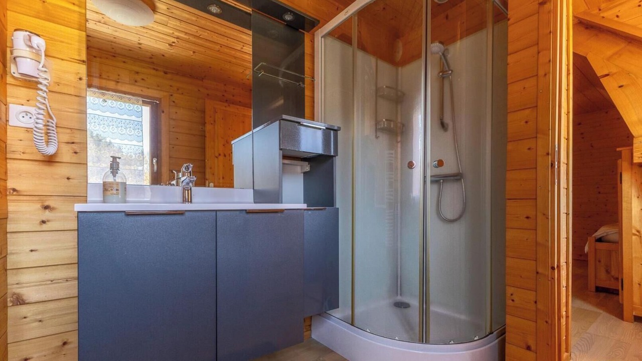 Photo of Bathroom in Gelles