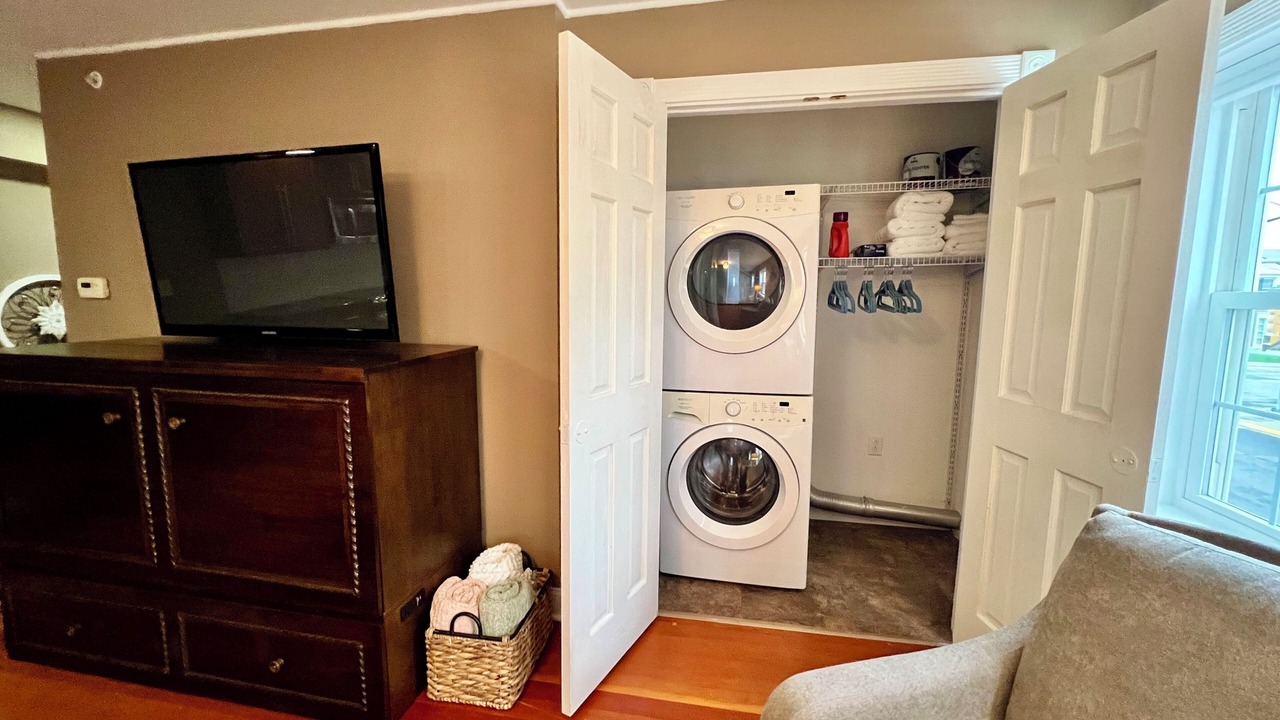 Photo of Livingroom in Monmouth