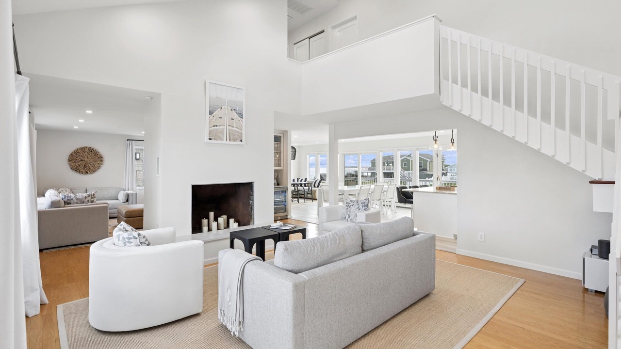 Photo of Livingroom in East Quogue