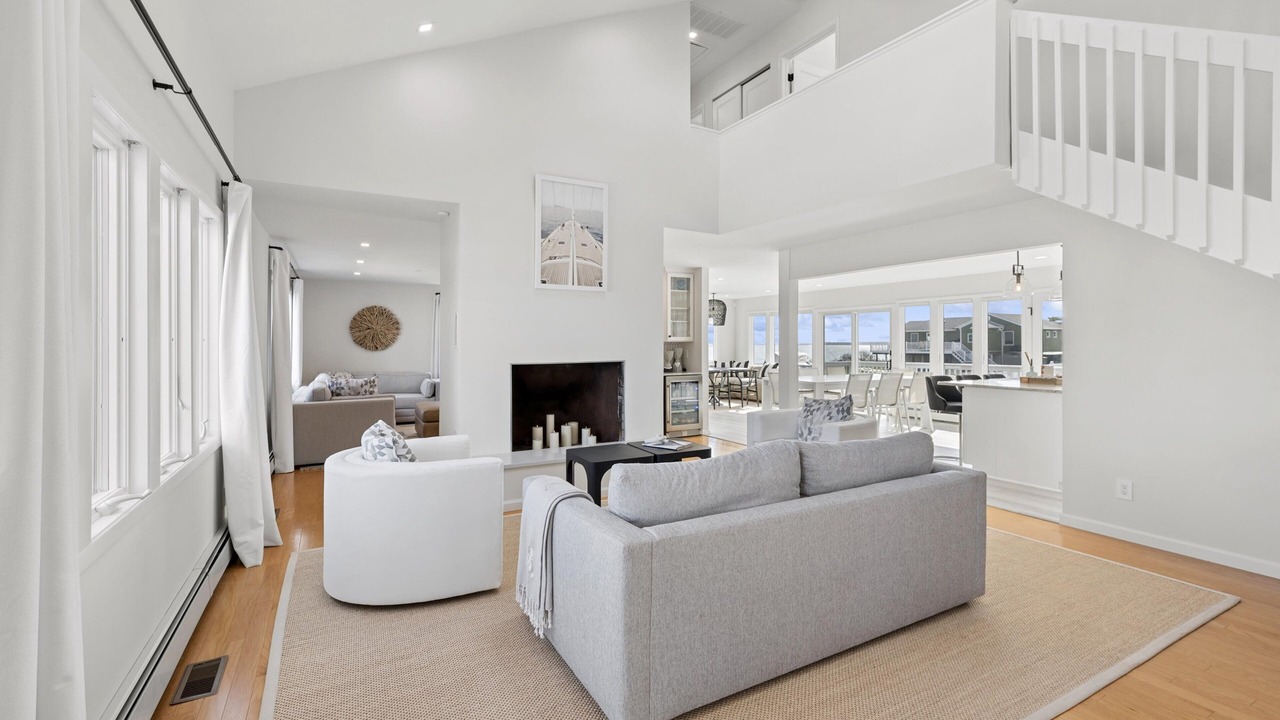 Photo of Livingroom in East Quogue