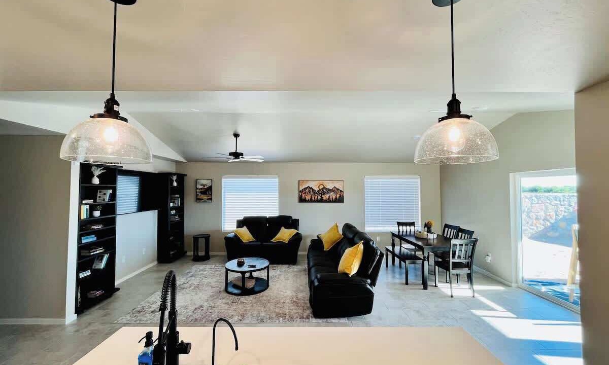 Photo of Livingroom in Mesilla Park