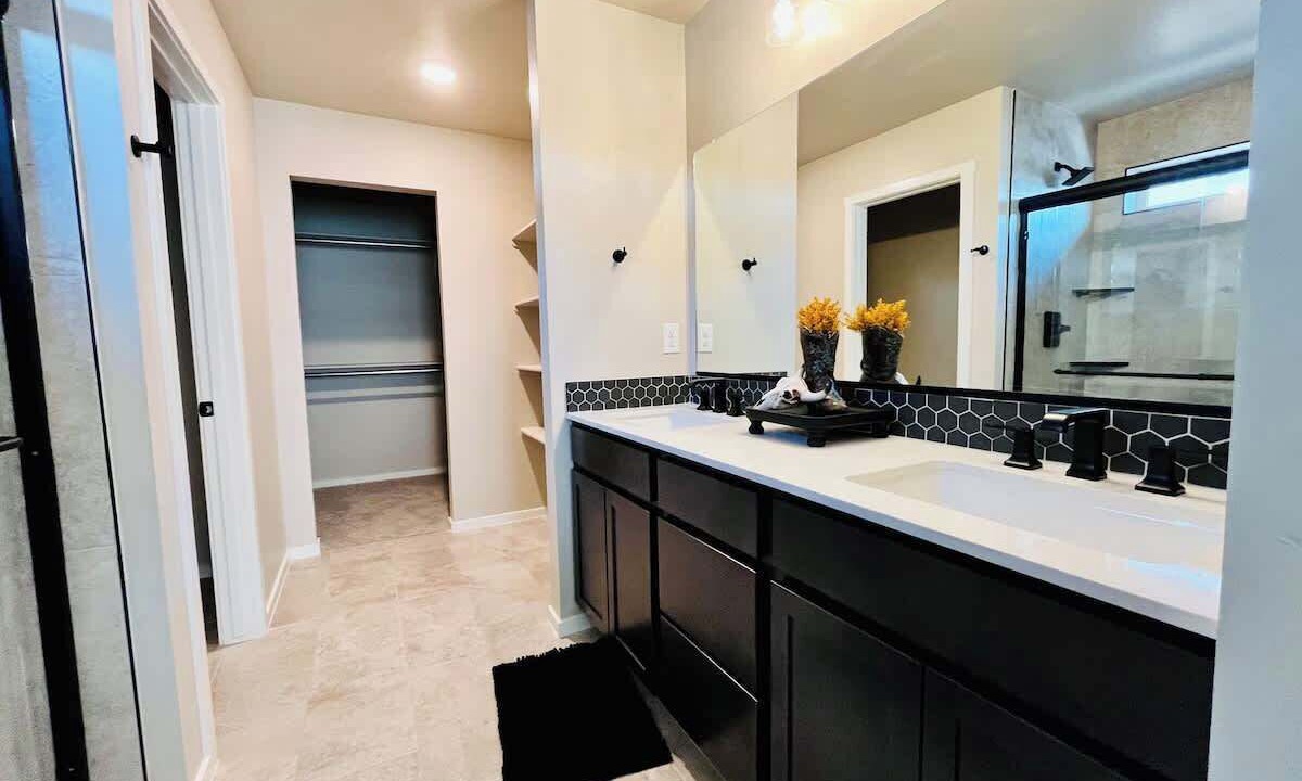 Photo of Bathroom in Mesilla Park