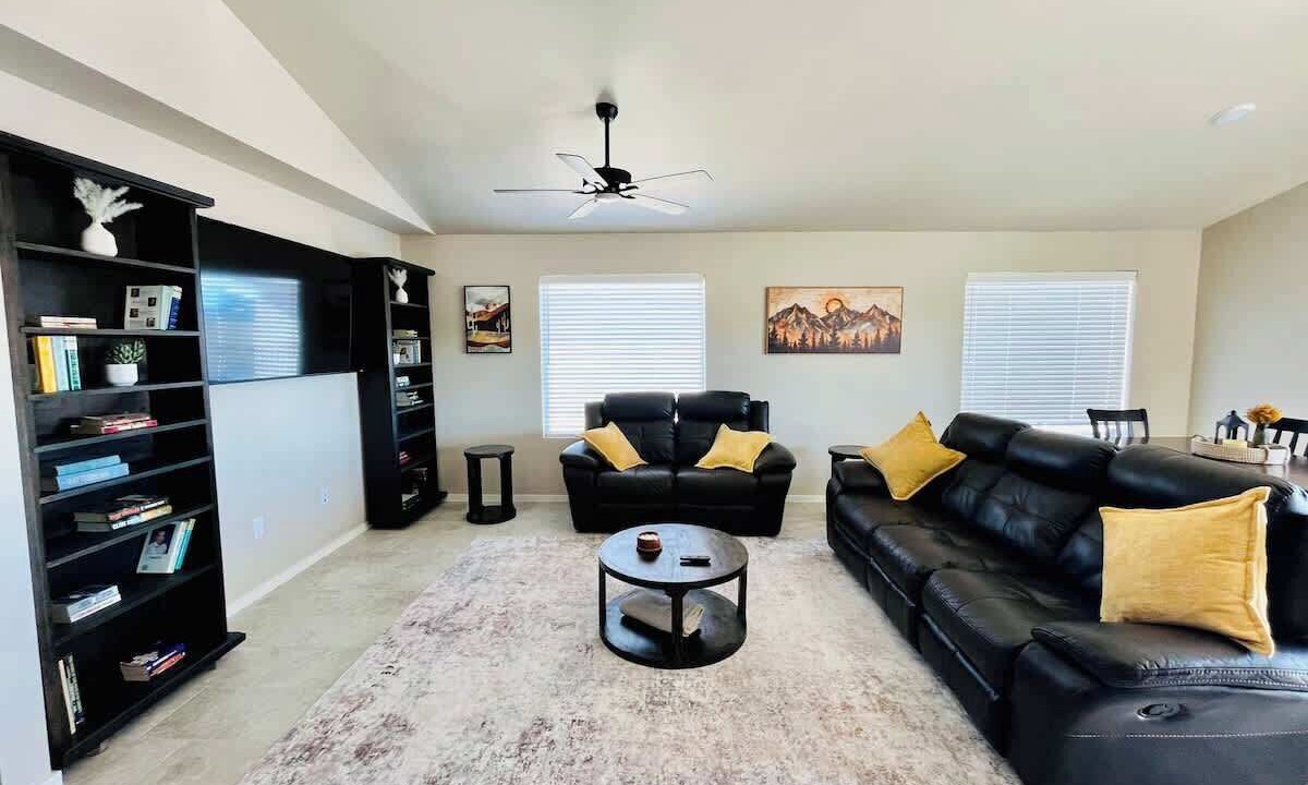 Photo of Livingroom in Mesilla Park