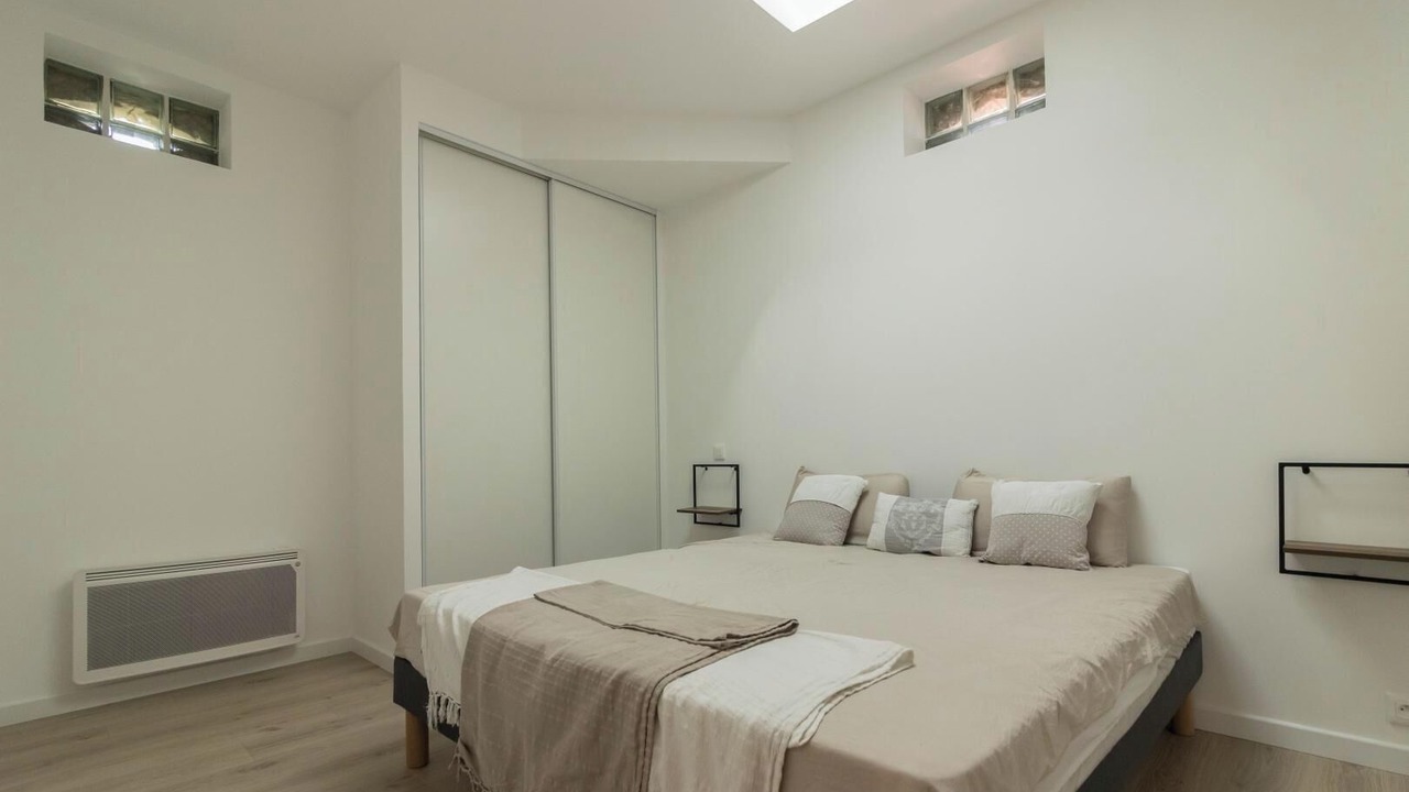 Photo of Bedroom in Beauteville