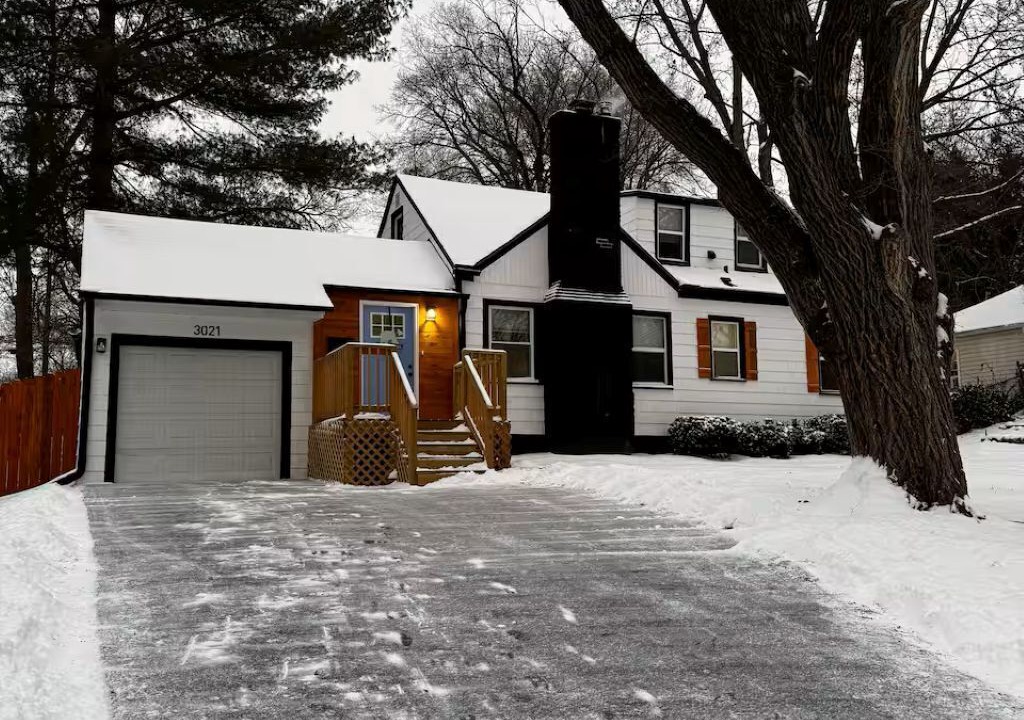 Photo of Outdoor in Rosedale
