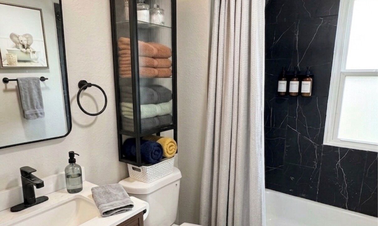 Photo of Bathroom in Rosedale