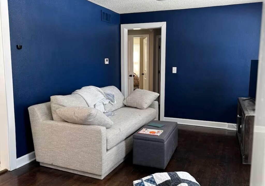 Photo of Livingroom in Rosedale