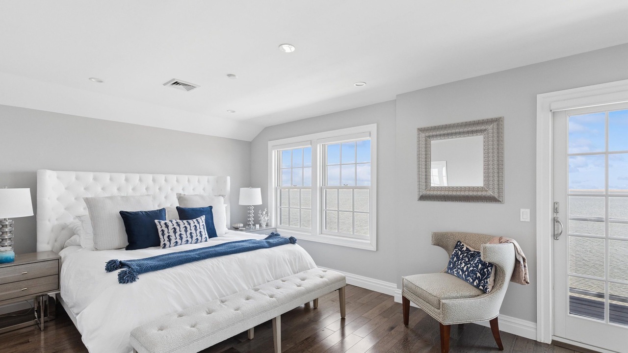 Photo of Bedroom in East Quogue