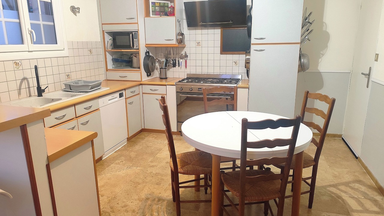 Photo of Kitchen in La Chapelle-d'Aligne