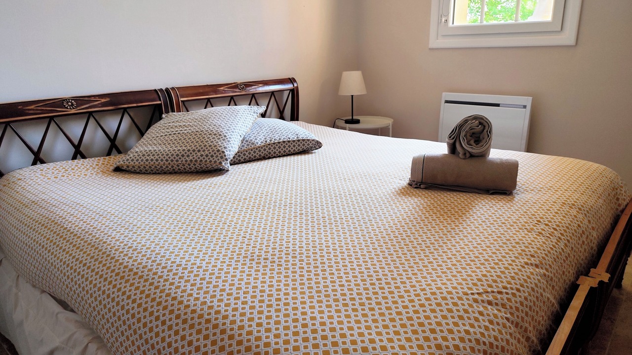 Photo of Bedroom in La Chapelle-d'Aligne