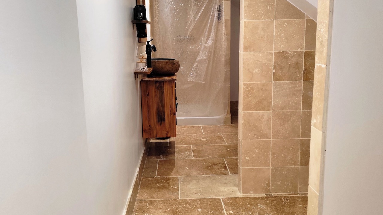 Photo of Bathroom in La Chapelle-d'Aligne