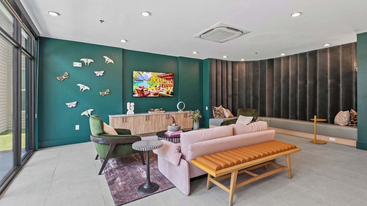 Photo of Livingroom in Oak Cliff