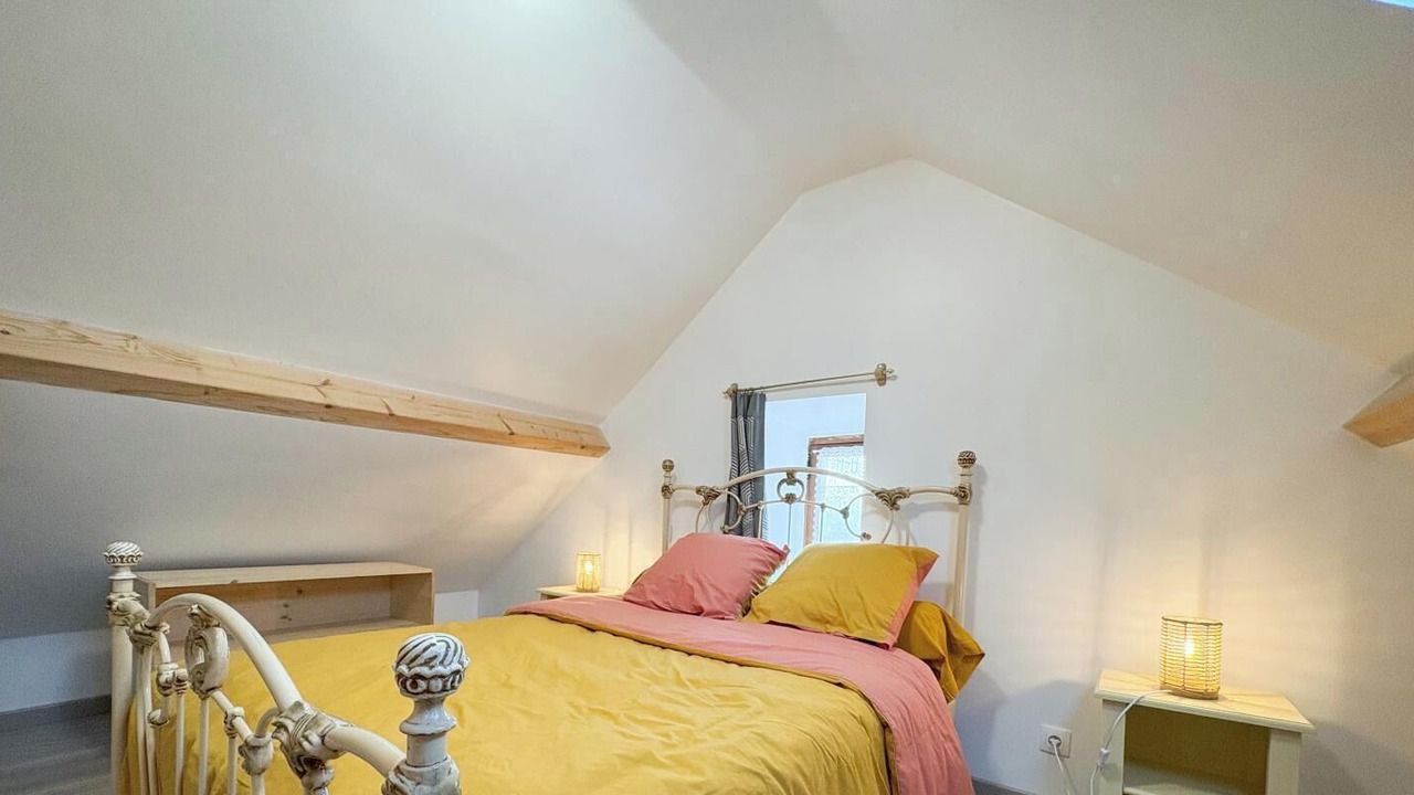 Photo of Bedroom in Thedirac