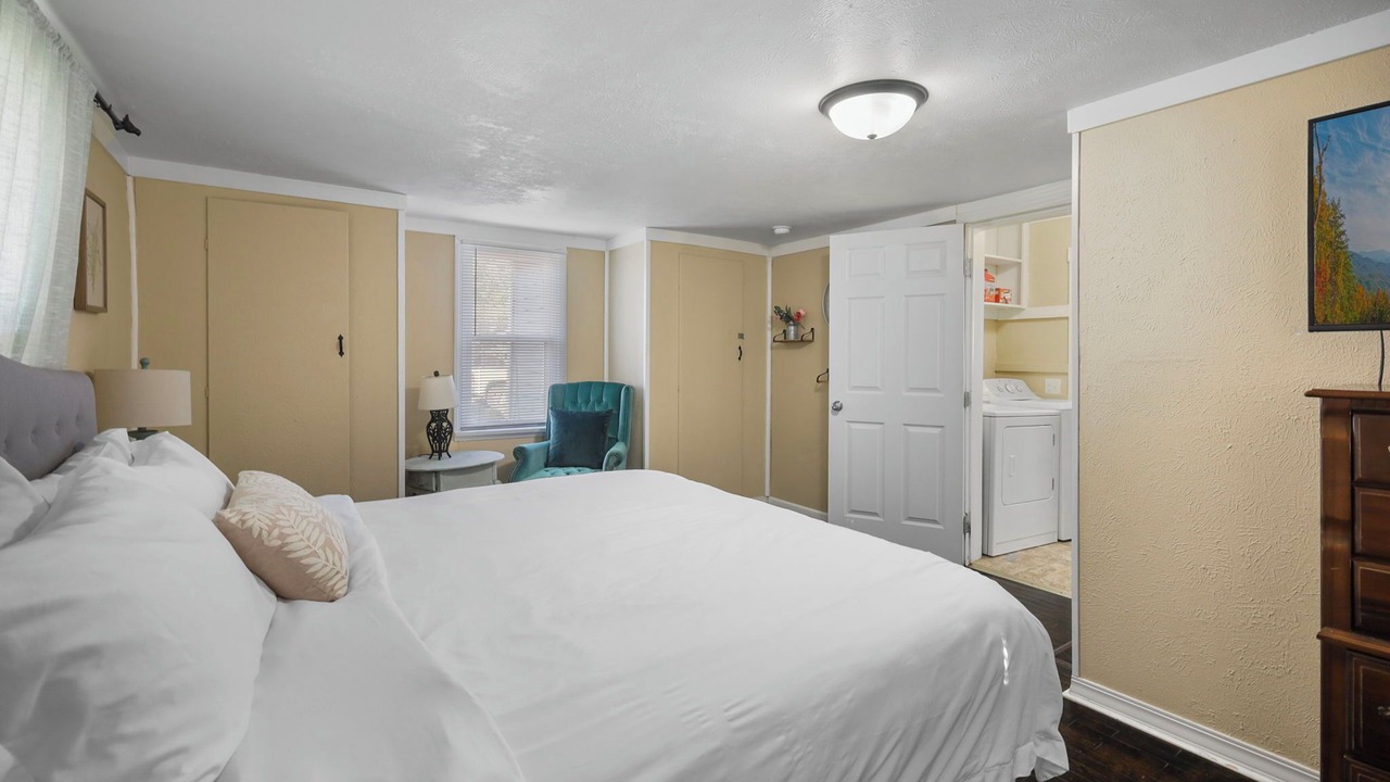 Photo of Bedroom in Anderson