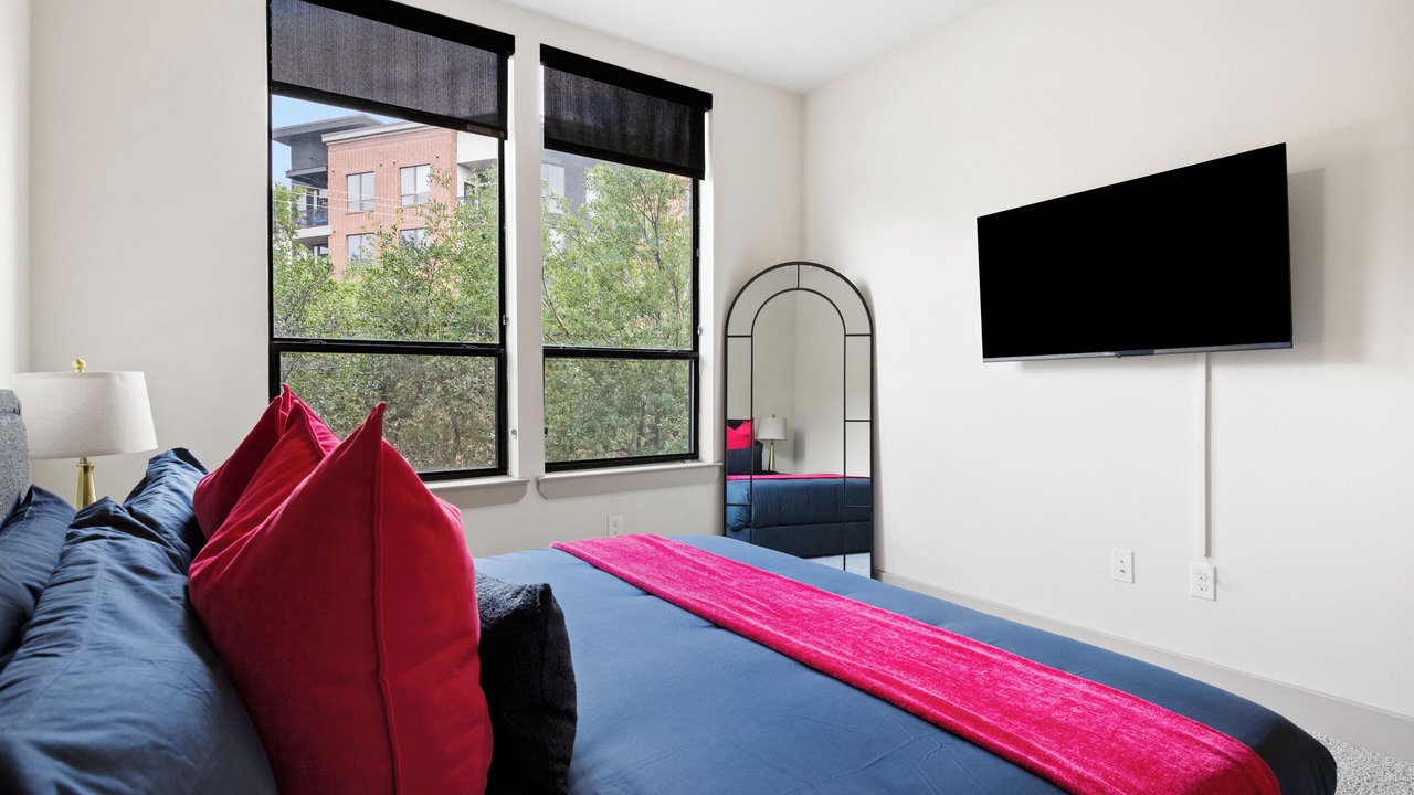 Photo of Bedroom in Midtown