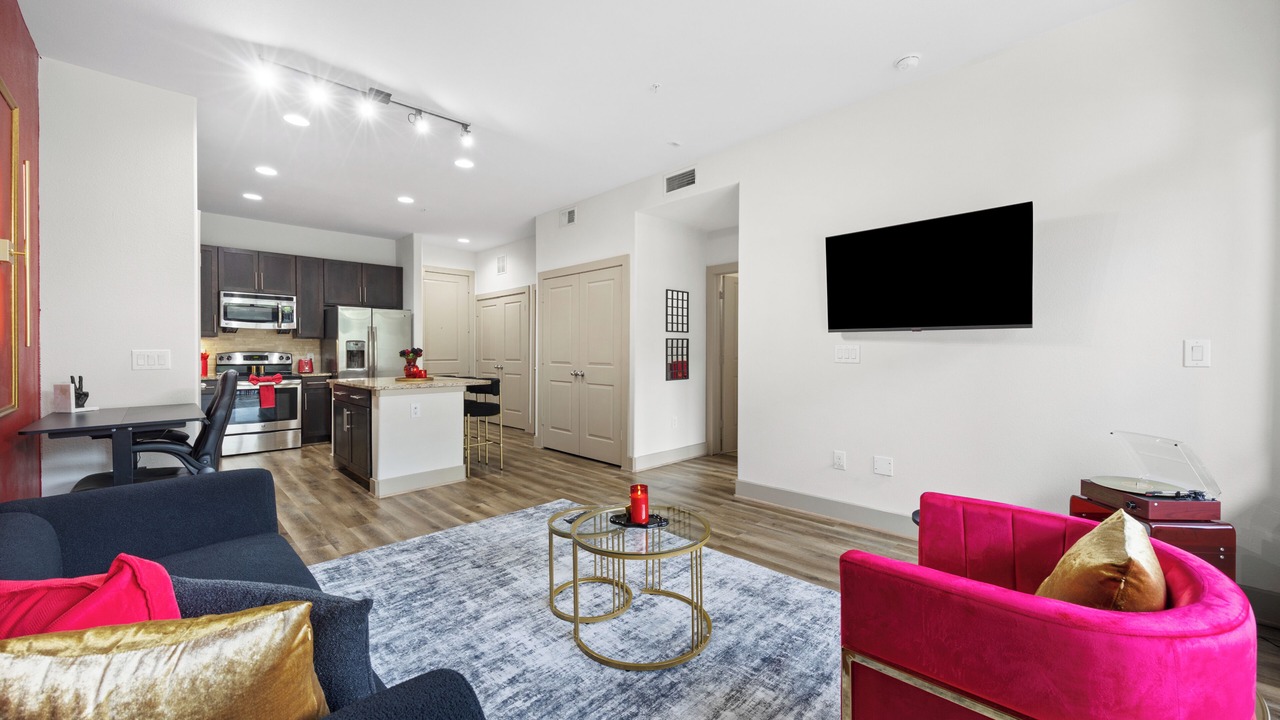 Photo of Livingroom in Midtown
