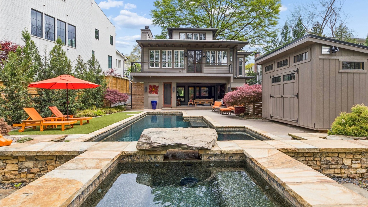 Photo of Outdoor in Virginia Highland