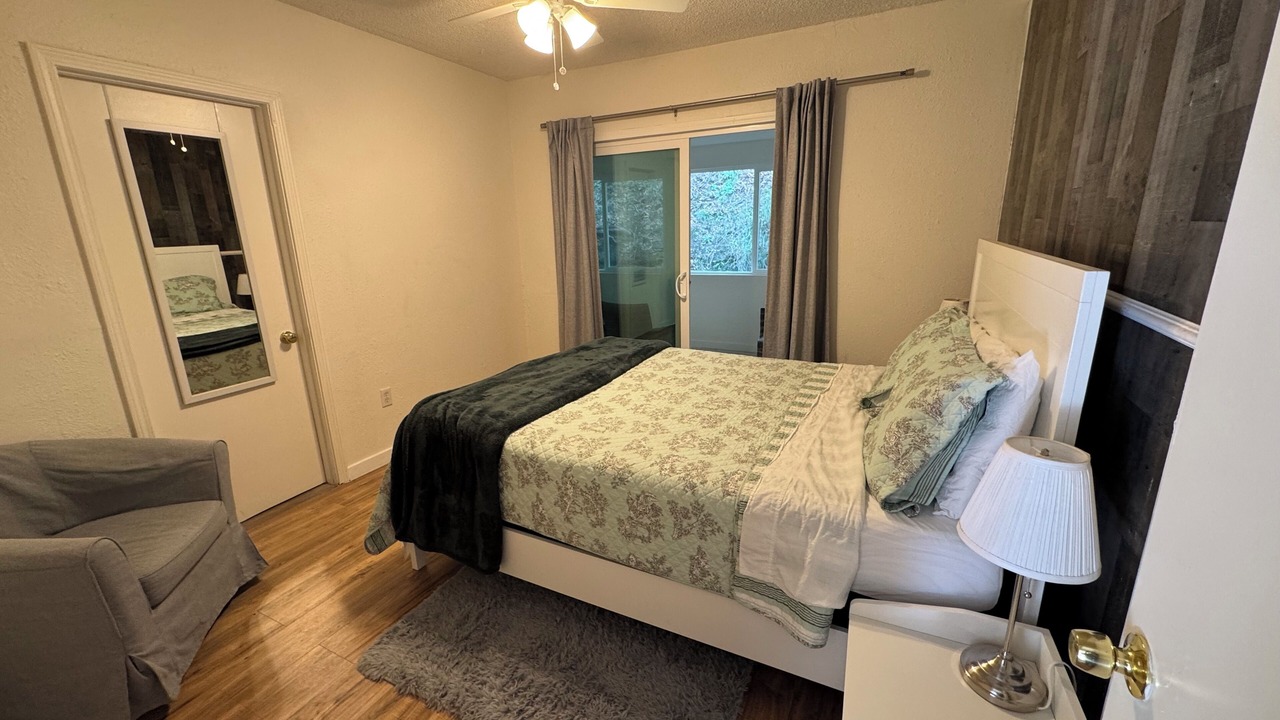Photo of Bedroom in Patton