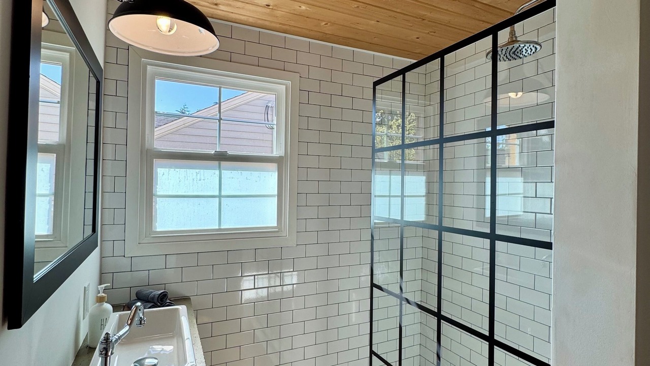 Photo of Bathroom in Green Lake