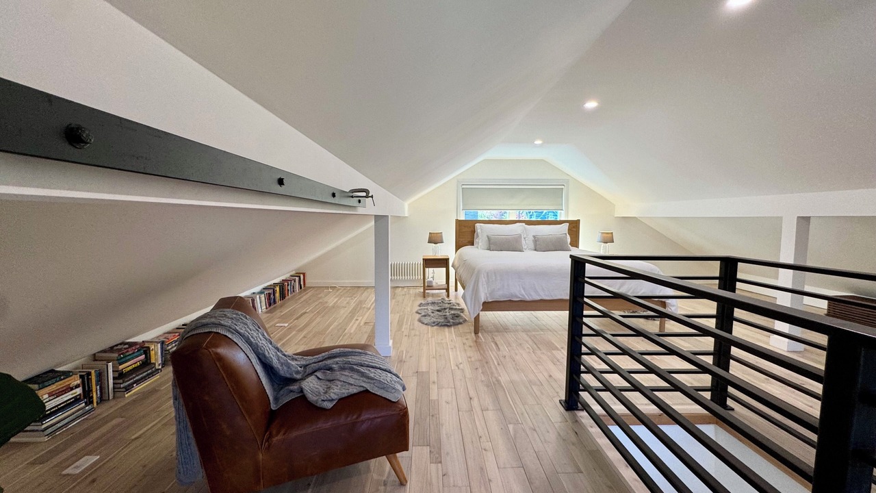 Photo of Bedroom in Green Lake