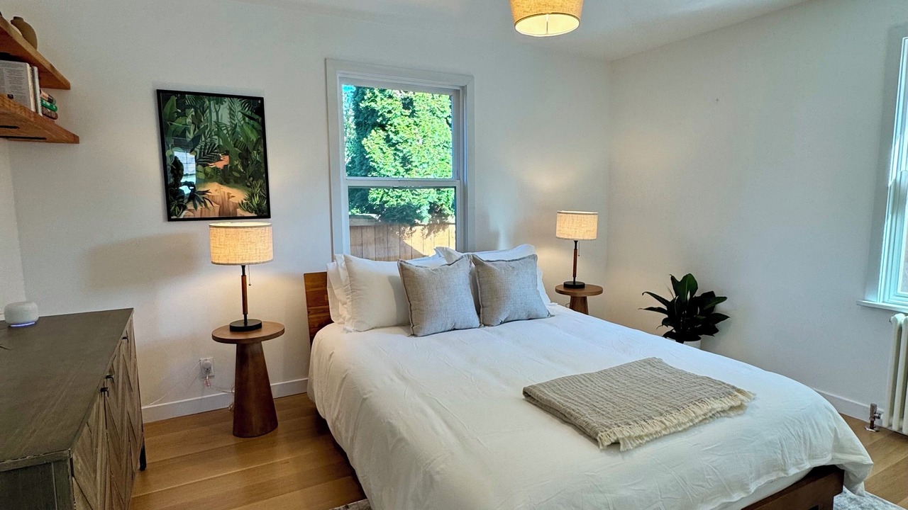 Photo of Bedroom in Green Lake
